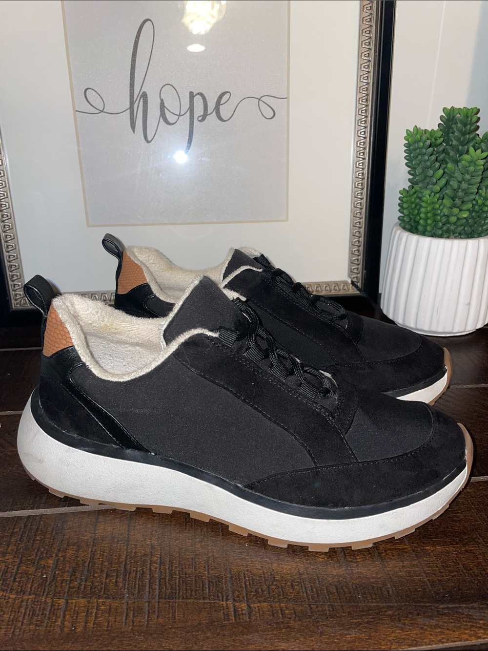 Nordstrom Rack Leia Platform Casual Sneakers Size 7.5
